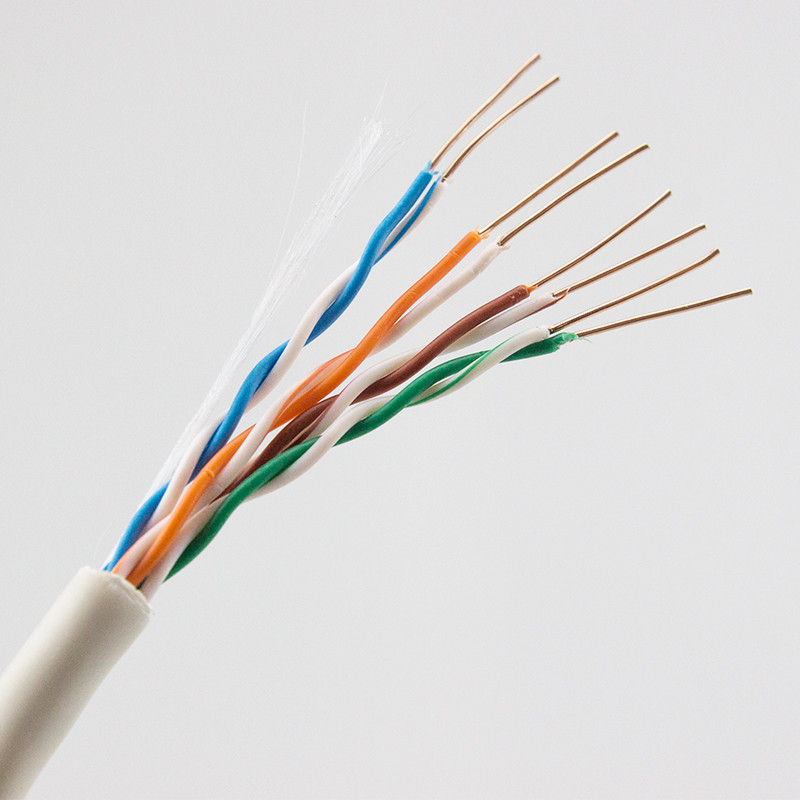 Indoor Cat 5e Lan Cable UTP 24AWG 4 Pairs 0.5mm CCA Conductor For Multi Media