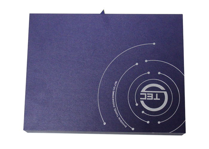 Art Paper Luxury Packaging Box With UV Coating Hot Foil Stamping