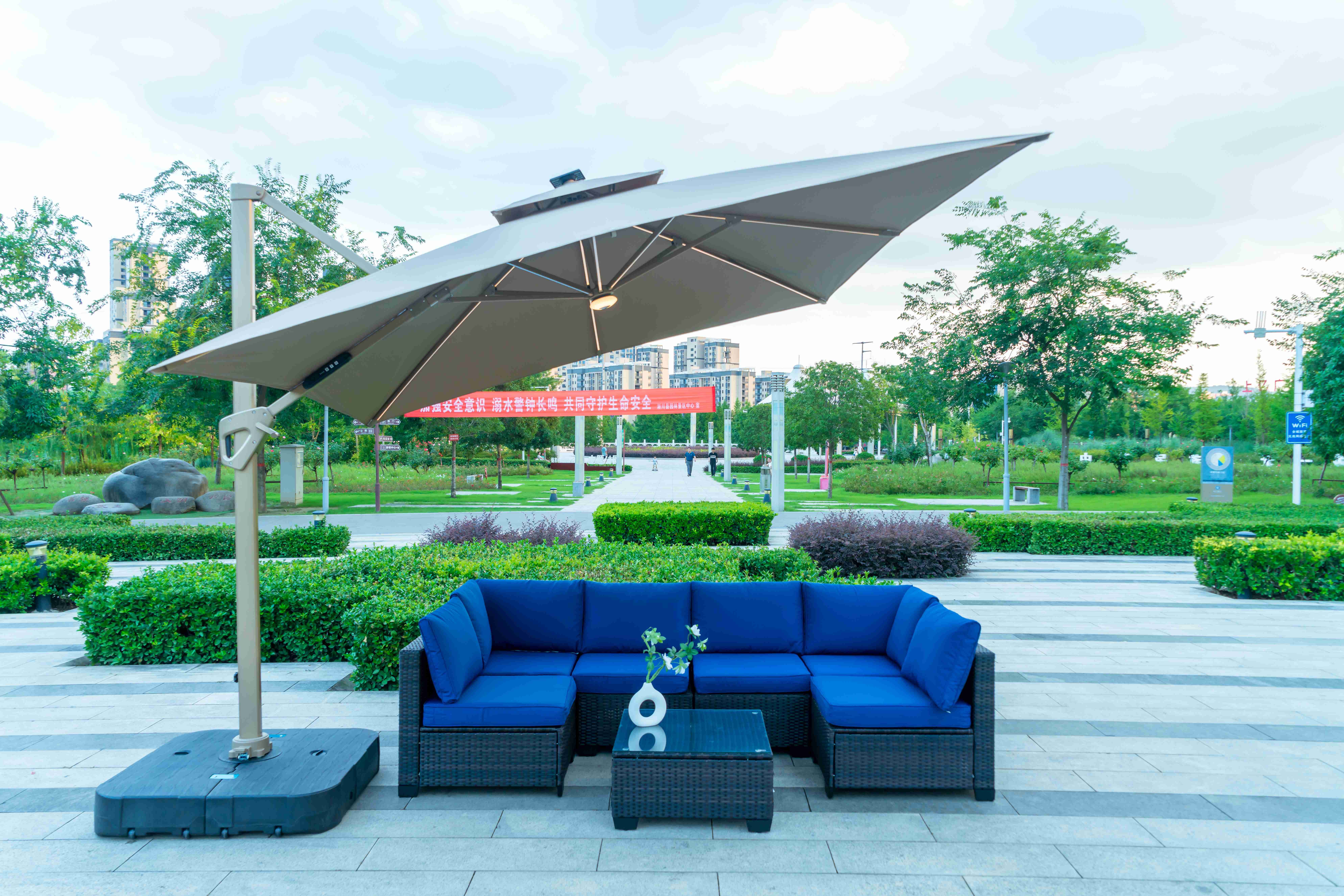 Garden Sofa Set Outdoor Furniture Steel Modern Sofa Dining Residential Multifunctional Plastic Rattan Patio Luxury