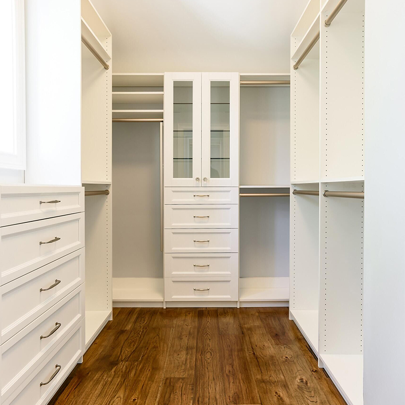 Professional Wooden Bedroom Wardrobe Closet with Modern Home Organization Solutions