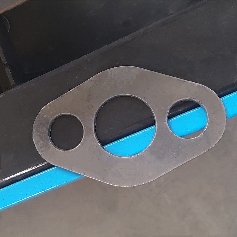 Industrial Steel CNC Plasma Cutting Machine 10mm 15mm 20mm