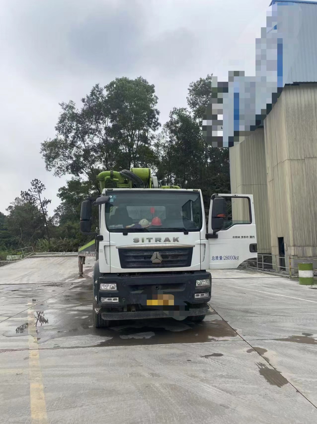 Zoomlion 2022 40m Shandeka chassis concrete pump truck high efficiency pumping price discount