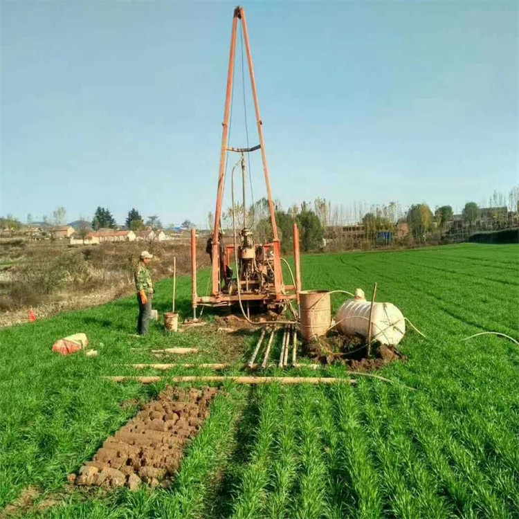 4-Wheel Hydraulic Tower Core Drilling Rig/Hydraulic Geotechnical Sample Investigation Core Drilling Rig