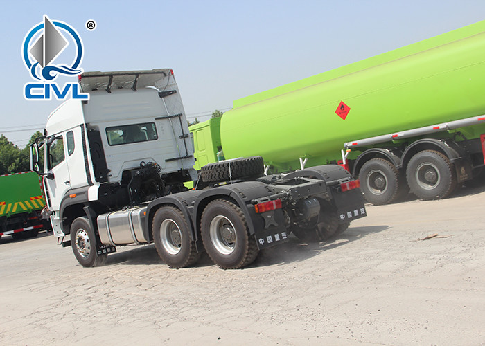 EuroII SINOTRUK HOWO Tow Tractor Truck RHD 10 Wheels 371 HP Prime Mover