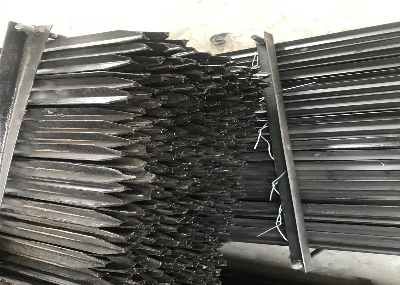 1350mm Y star picket 1.86kg per meter hot dipped galvanized