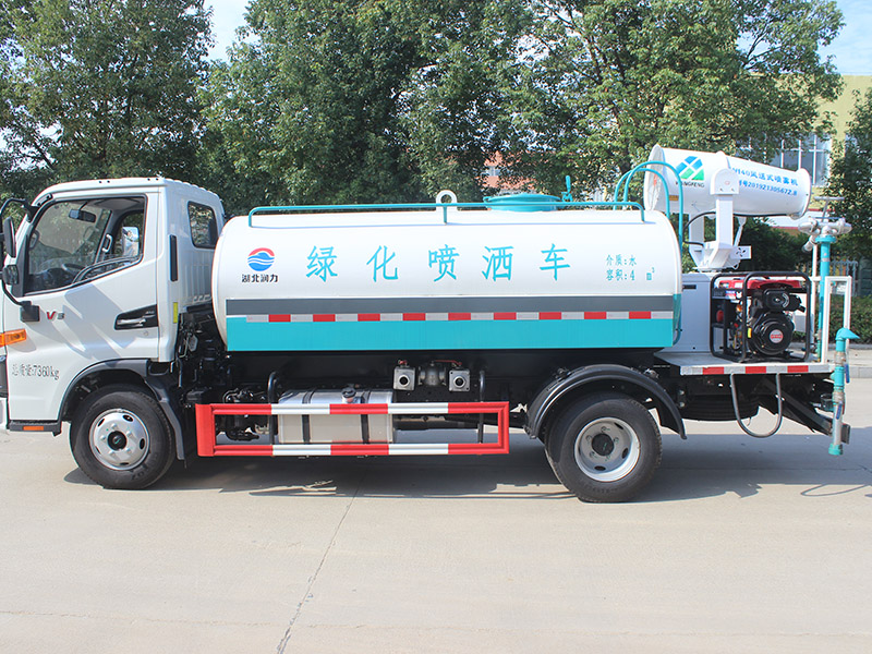 Mini JAC 3 Cubic Meter QUANCHAI Engine2.3L 5.9*22.0*2.7m 132hp 7.3ton Water Truck for Greening Spraying Dust Reduction Cleaning