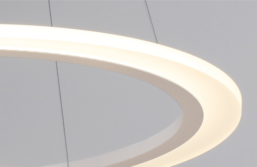 Luxury LED Acrylic Chandelier High End Modern Pendant Lights Energy Saving