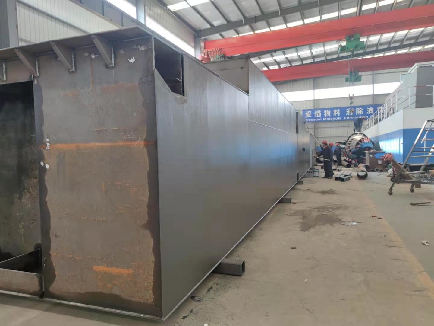 Self Propeller Amphibious Dredging Machine sand dredger worked in land and water