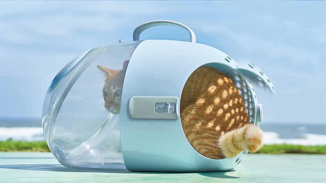 Innovative and Durable Pet Travel Carrier for Cats and Small Dogs