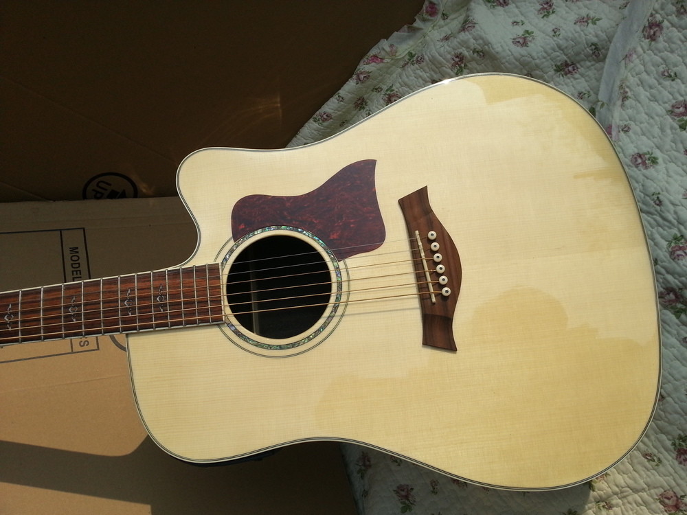 812ce acoustic guitar Tays 814ce acoustic electric guitar natural finish 814 ce acoustic guitar