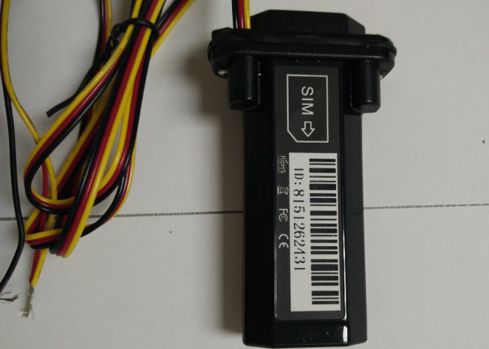 IP67 Waterproof GPS Tracker , gps vehicle locator With Free App And Real Time Tracking