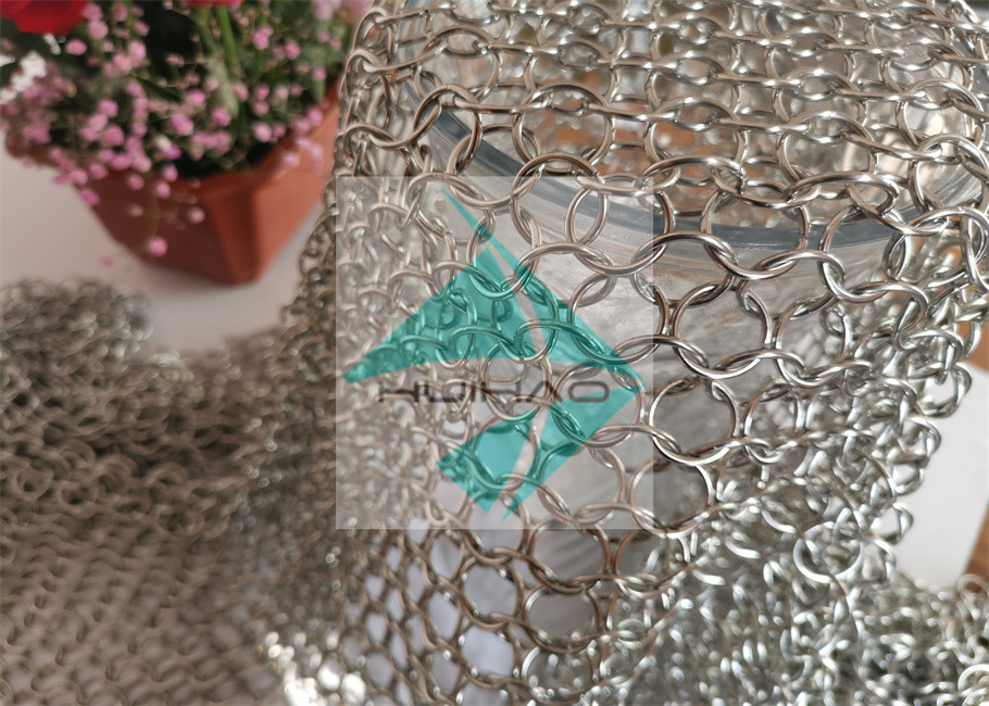 Architectural Drapery Metal Ring Mesh With Gold Colors For Isolation Wall Screen