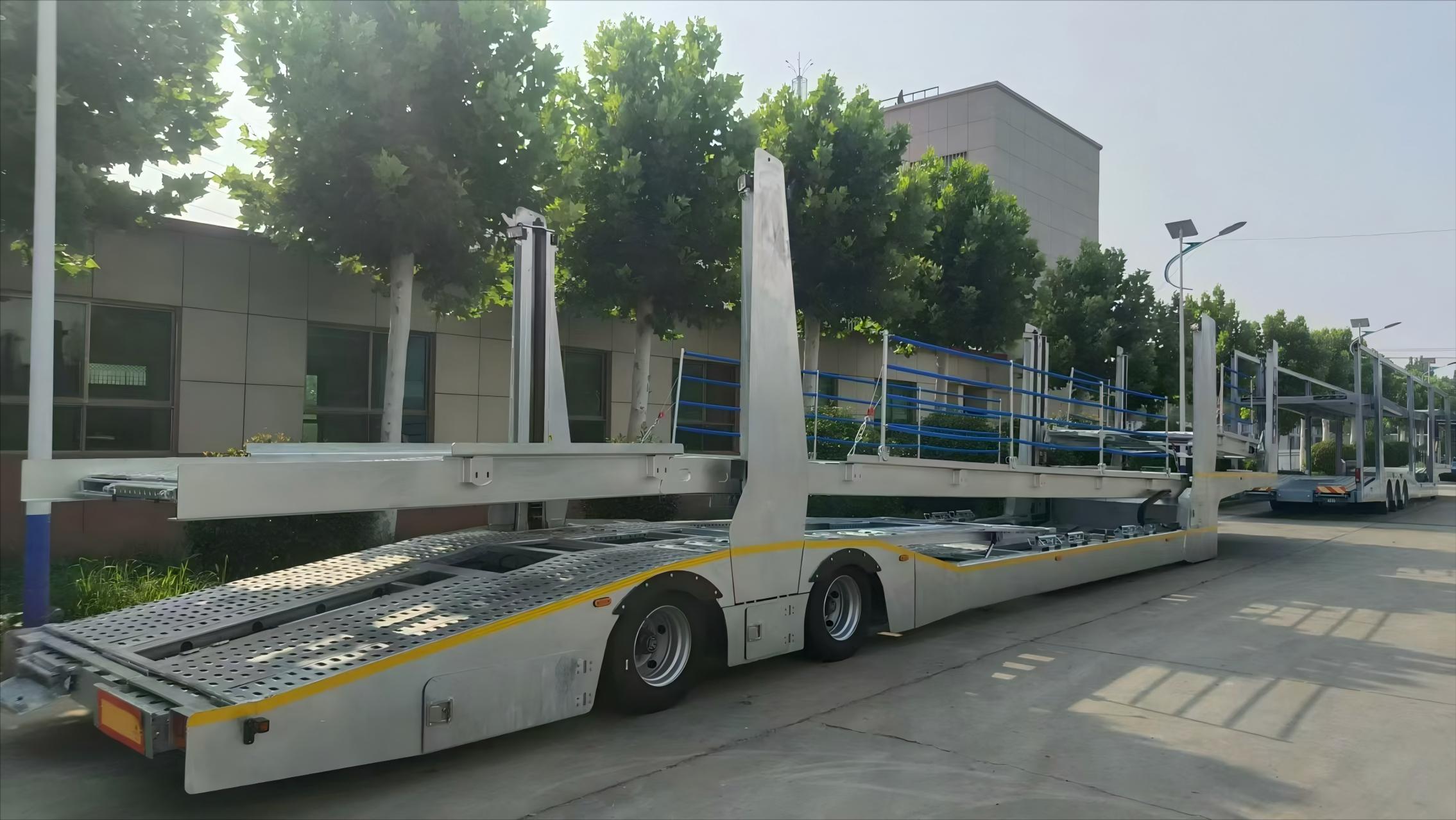 CIMC 3 axle steel material heavy duty skeleton type for Middle East or Asia can carry 6-10 cars transporter truck semi trailer