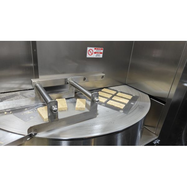 Quality ZPW4 Biscuit Press Machine Rotary Tablet Press with 3840PC/H Capacity 2000kg Weight and 1240*920*1710mm Dimensions for sale