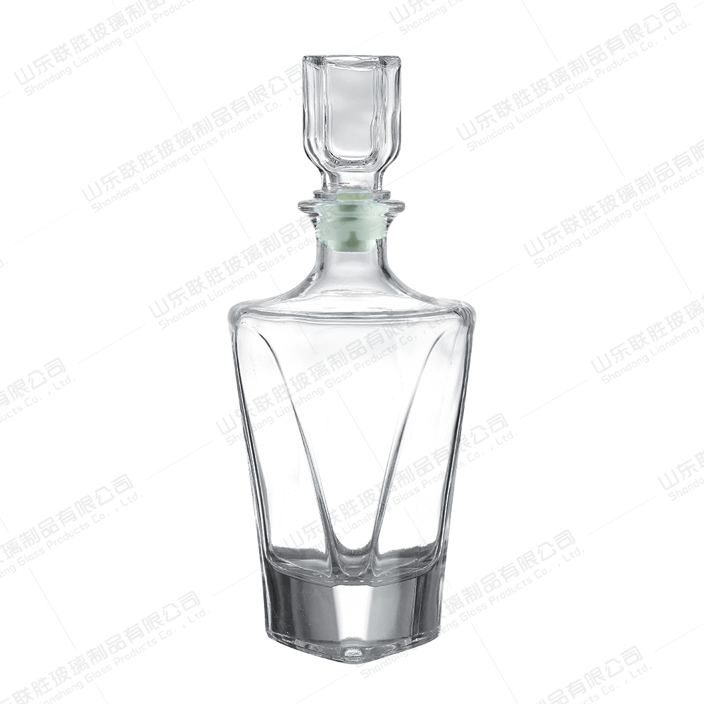 Tequila and Wine Drinking Crystal Whiskey Set with Glass Vodka Liquor Decanter