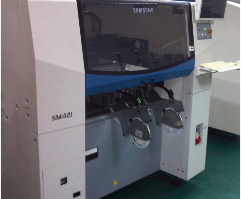 Second Hand Samsung SMT Machine HANWHA SM421 SMT Pick And Place Machine