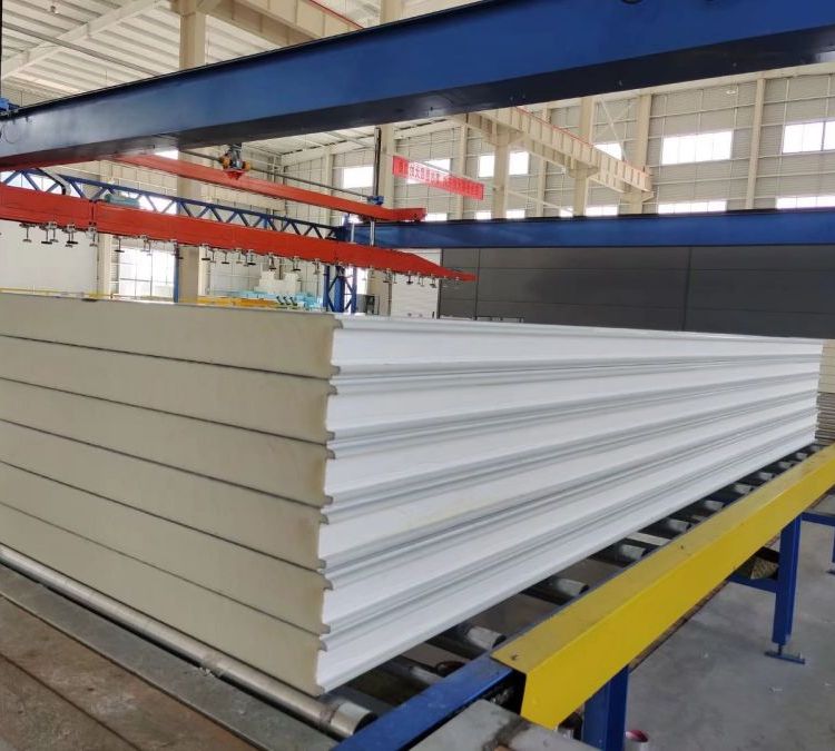 PPGI Polyurethane PPGI Structure PU Sandwich Panel 950mm Width For Cold Room