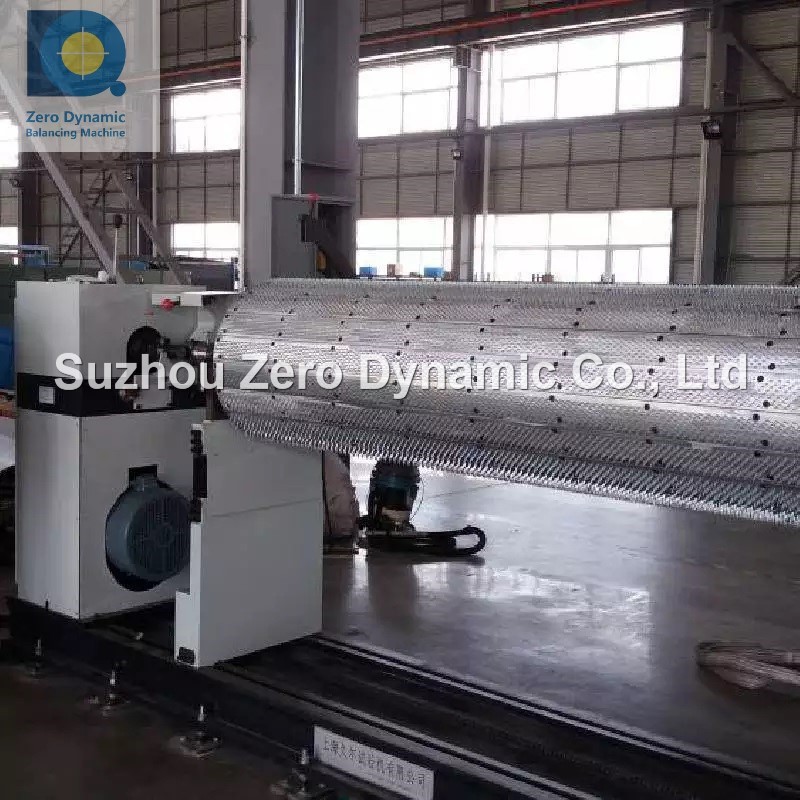 160-5000kg Universal Joint Balancing Machine For Wind Turbine, Rubber Roller, Centrifugal Fan