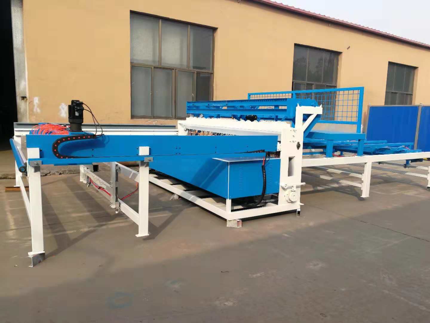  Automatic GWC 3000 2000mm Wire Mesh Welding Machines Manufactures