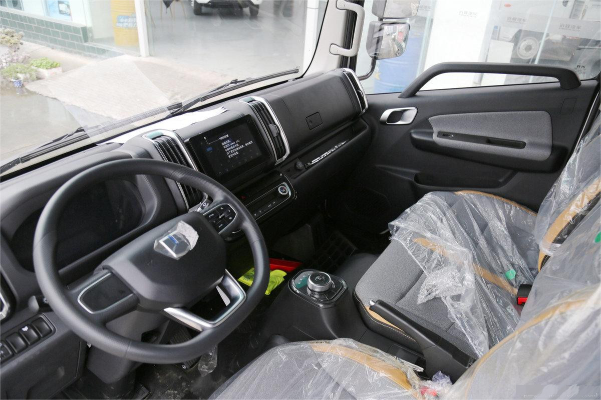 Xingzhi H8E Geely Electric Truck Electric EV Car With Two Wheel Drive