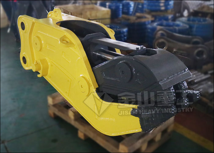 Speed Up Valve Hydraulic Concrete Pulverizer , Komatsu PC220 Pulverizer Attachment