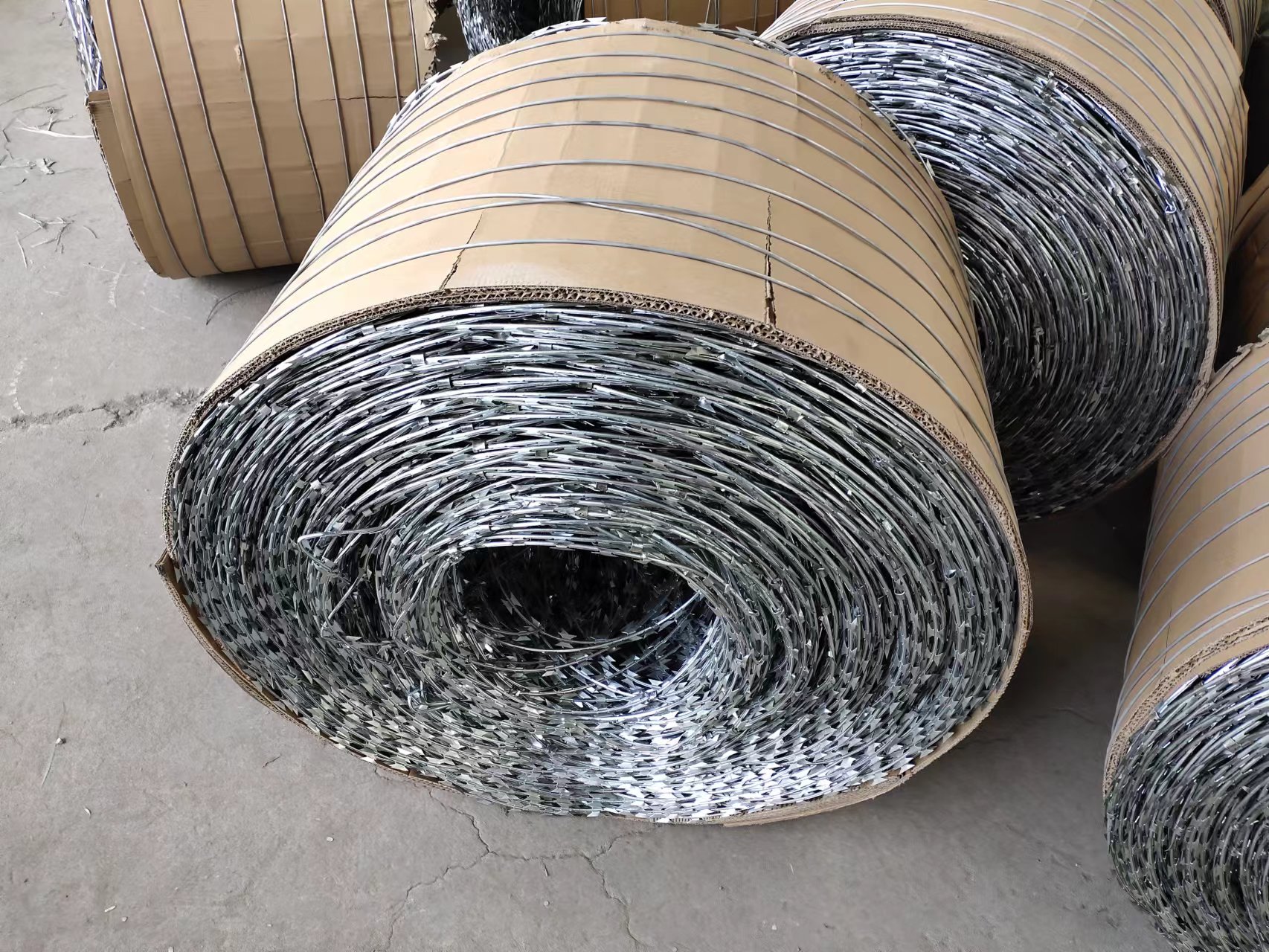 flat wrap razor wire mesh