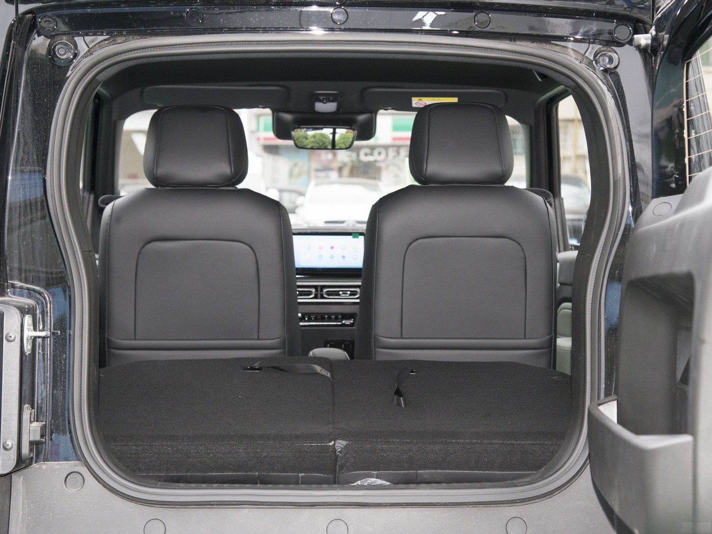 2024 Pure Electric Vehicle SAIC Baojun Yep Electric SUV With Range 303km