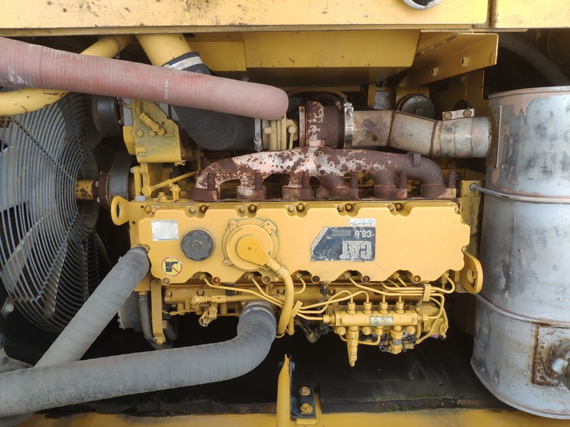 Preowned 23T Excavator with 1.2M Bucket Capacity CAT Engine Spain Showroom