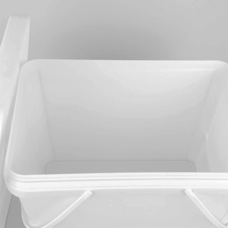 White PP 20L 5 Gallon Square Plastic Buckets With Seal Lid