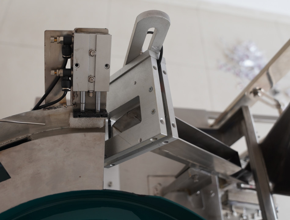 PLC Screw Counting Packing Machine Eccentric Wheel Counting Packaging Machine