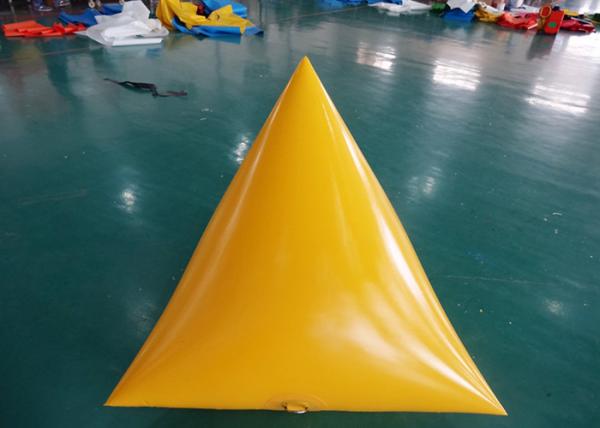 Triangle Shape Yacht Race Market Inflatable Buoys For Water Triathlons