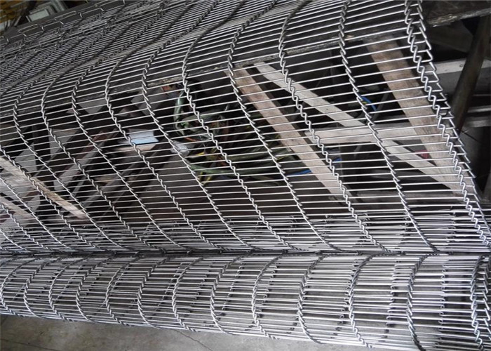 Ss304 Flat Flex Wire Mesh Conveyor Belt For Bread Baking