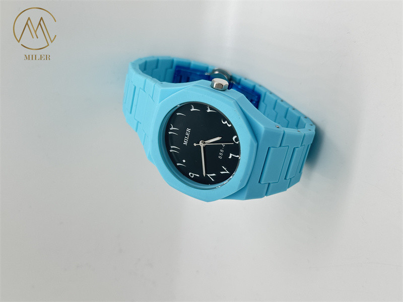 The Perfect Combination of Style and Fuction Stainless Steel Quartz Wrist Watch