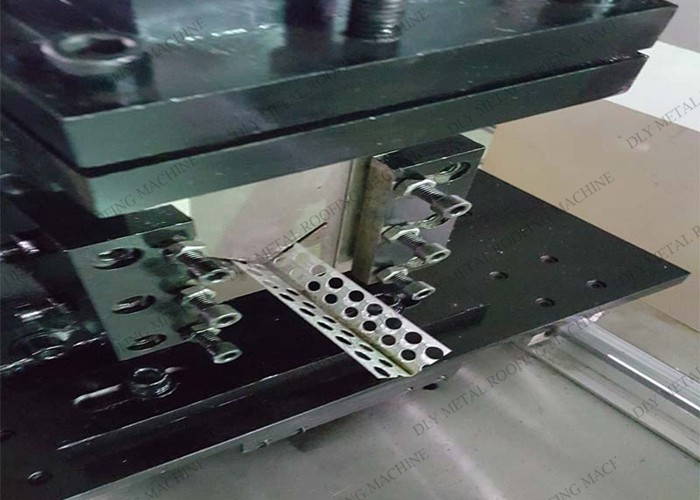 Automatic Metal Stud Roll Former 3.5T Steel Stud And Track Roll Forming Machines