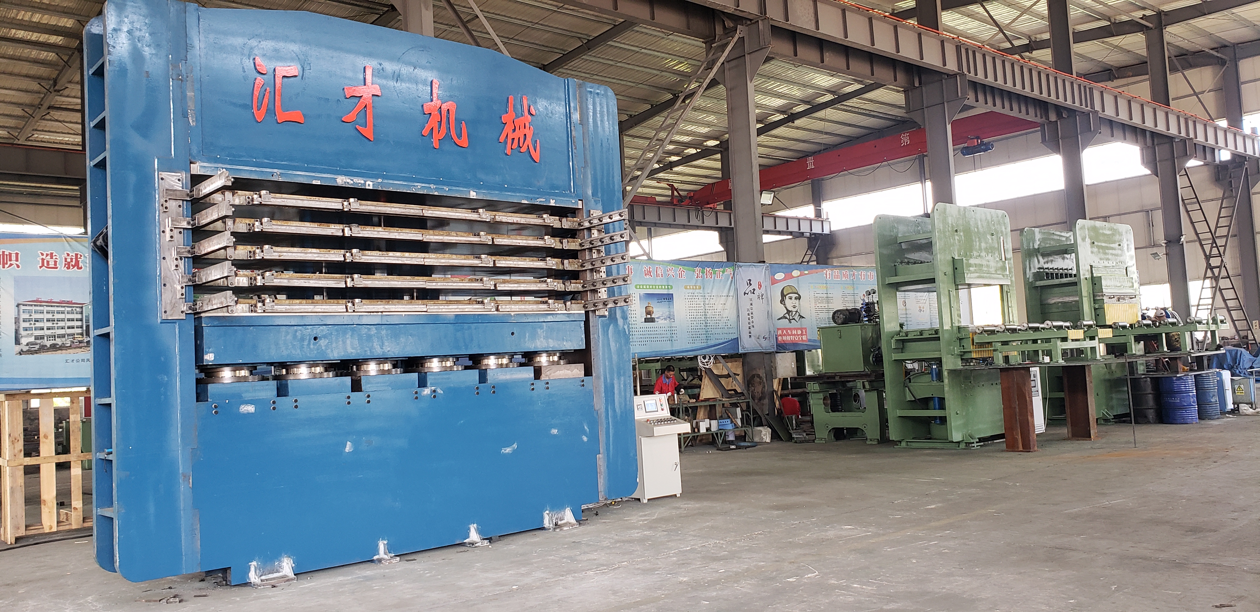 220V/380V Solid Tyre Vulcanizing Press for Heavy Duty Applications Weight KG 21000 KG