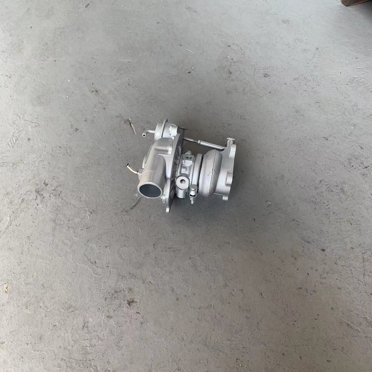 ISUZU Car Fitment 4JB1T OE NO. Original Diesel Engine With Supercharger