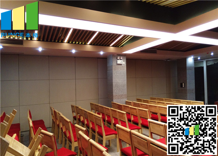 Folding Operable Partitions , Office Aluminum Sliding Doors , Room Dividers For Hotel