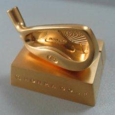 Custom Sizes and Designs Gold Color Specialty Silicone Products at a Factory
