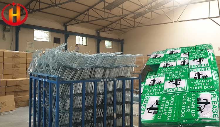 Eco Friendly Corrosion Resistant Coroplast Signs Smooth Surface