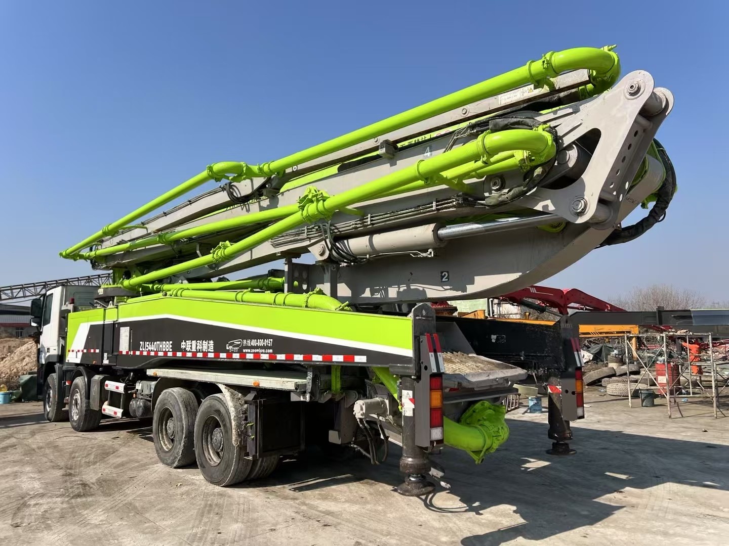 Used 56 meters of concrete pump truck 56 meters remanufacturing pump truck procedures are complete