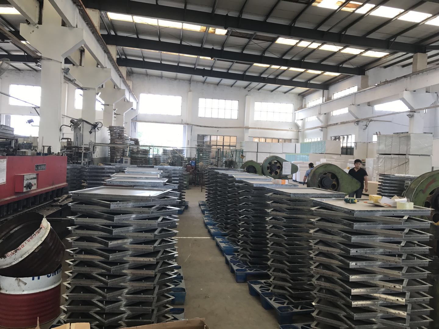 Plating Blanking 2mm Folding Shelf Steel Frame Brackets