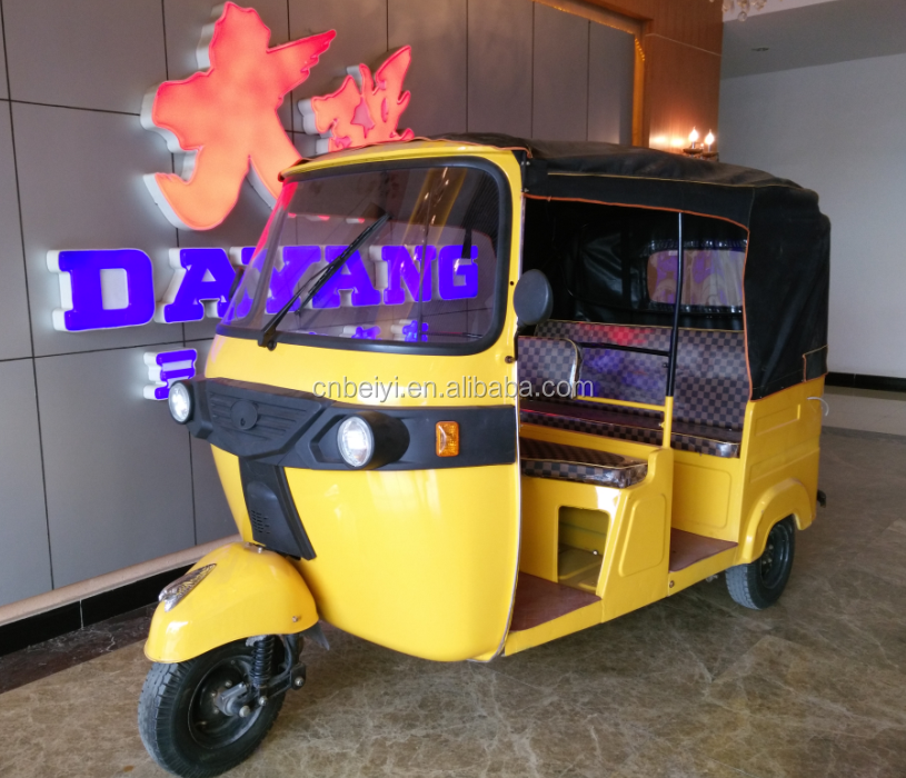 Type Heavy Tuck Passenger Tricycle in Peru Fuel Capacity 9L Max Load Capacity 3 Passengers