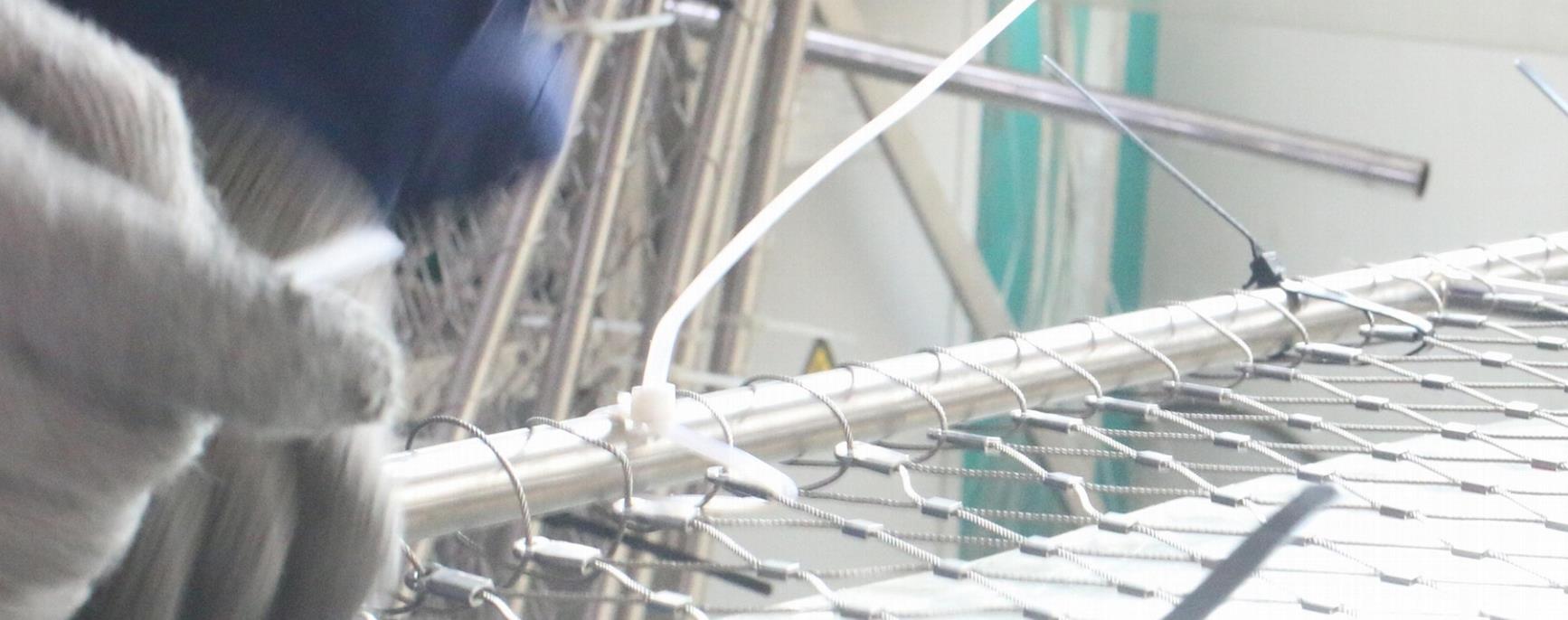 rope mesh install