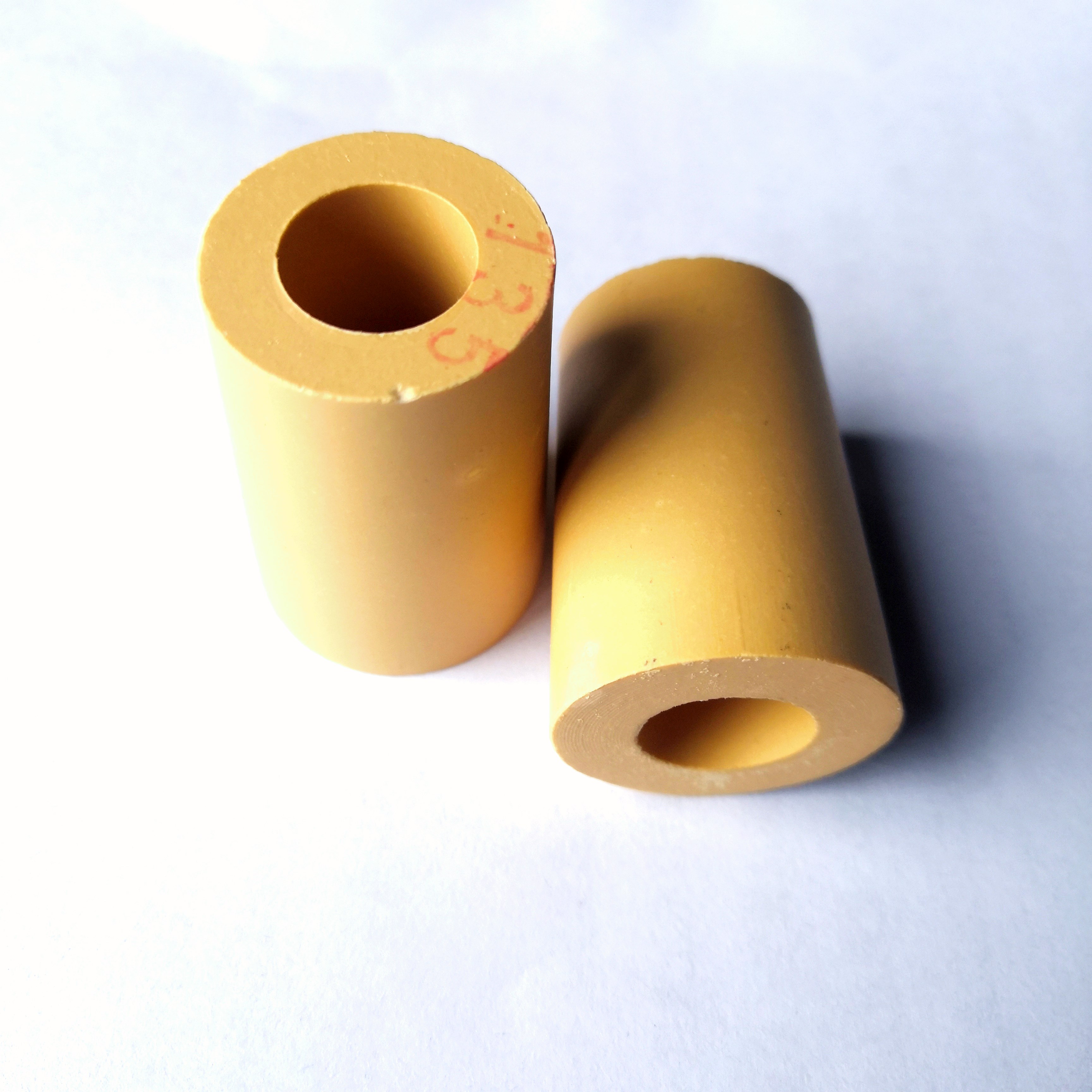 Al2O3 Content of 0.2% Brick Hot Steel Liquid Nozzle for Tundish in Steel Ladle Plant