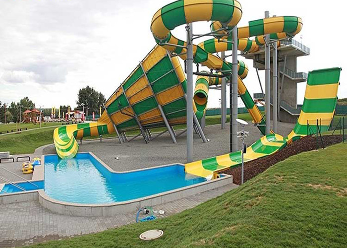 Anti - Static Water Park Slide High Mechanical Strength For Sports Park