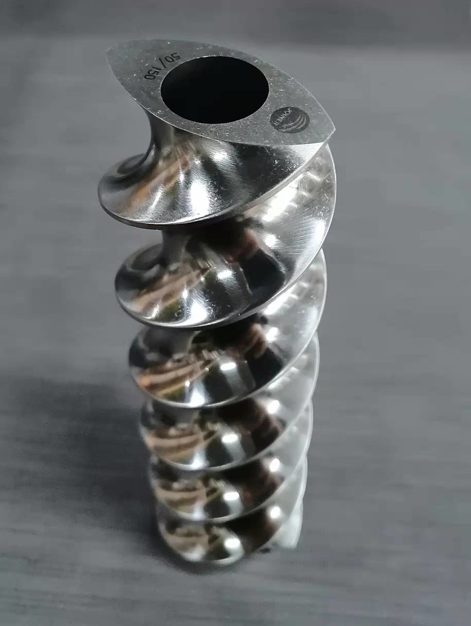 Sandblast Corrosion Resistance Conveying Extrusion Machine Parts Screw Elements
