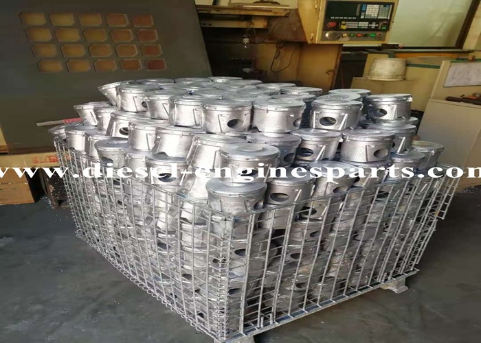 2.5kg Cater Engine C15 Diesel Piston With 3 Or 4 Rings