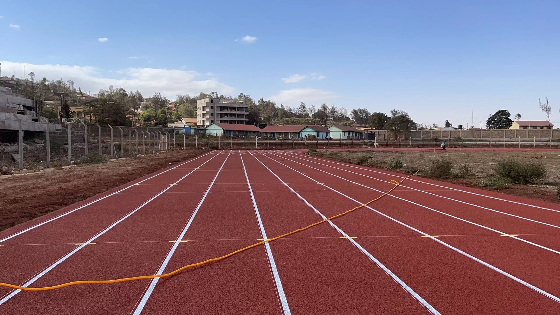 Rustproof Outdoor Sports Surfaces Permeable Athletic Running Track