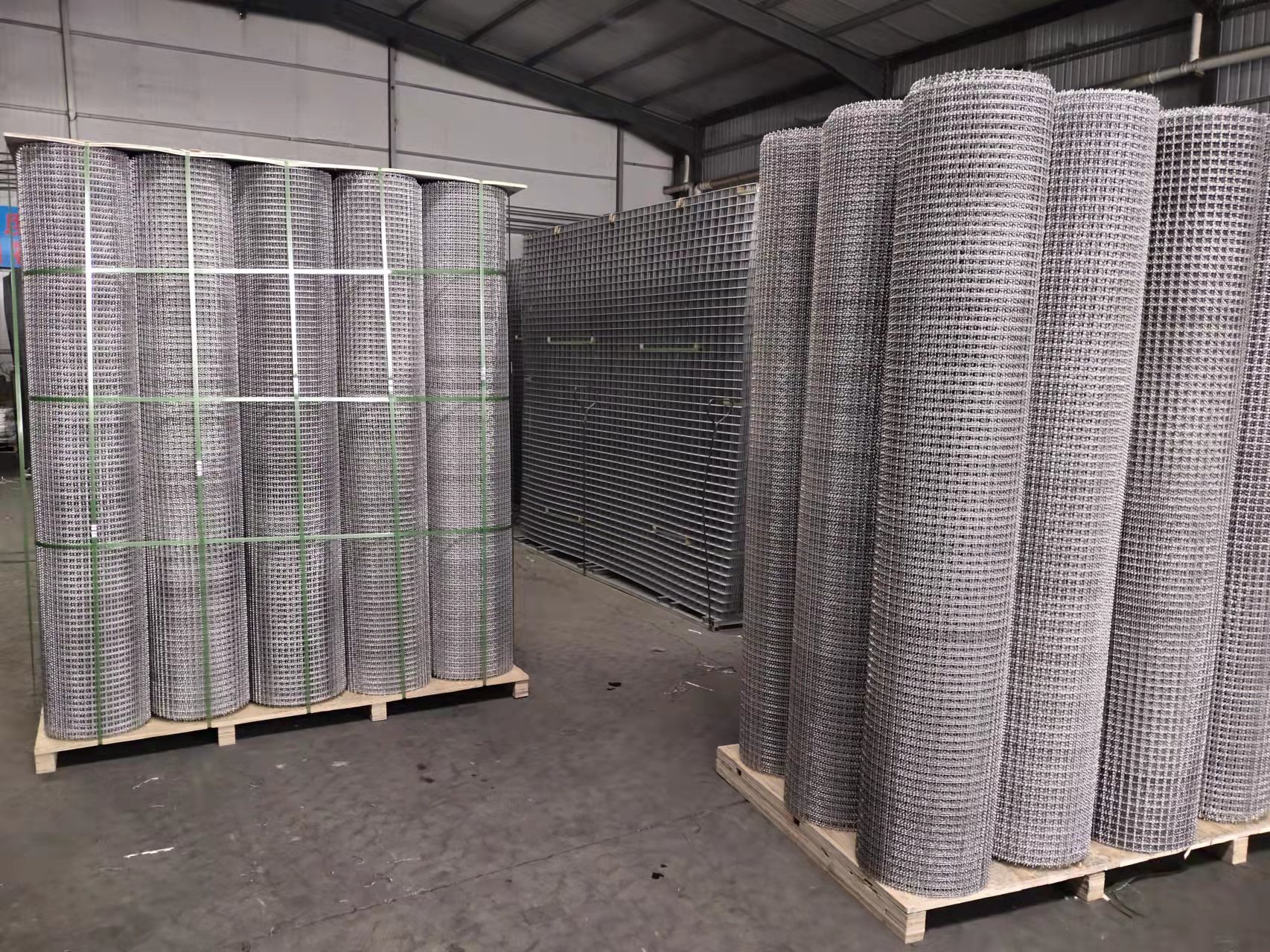 crimped wire mesh