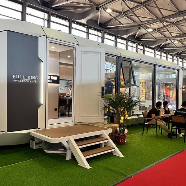 Modern Fashion Luxury Design Smart Capsule House Prefabricated With Intelligent